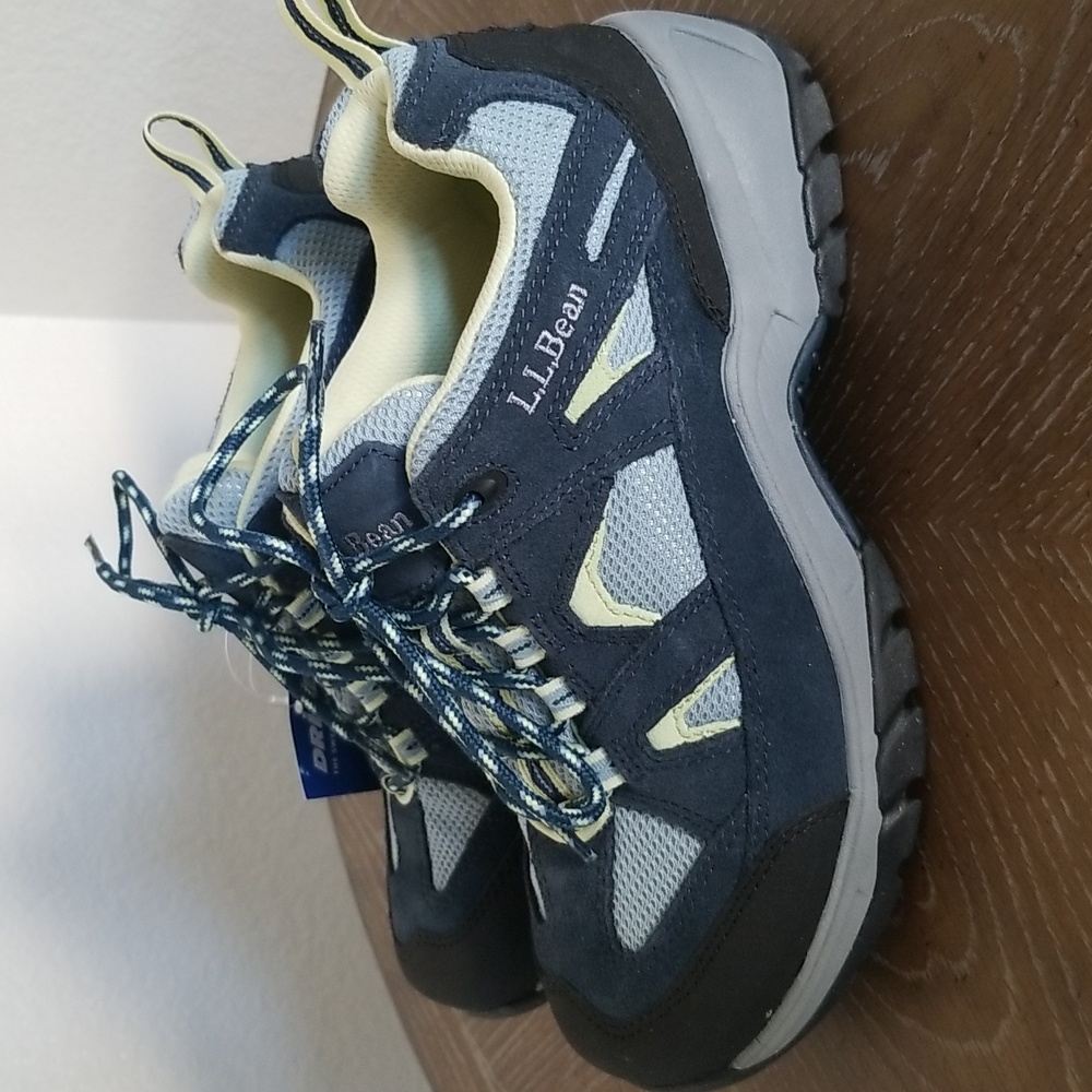 LLBean Trail Model Hikers 7.5 wide NEW